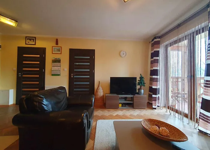 Apartament Urocza